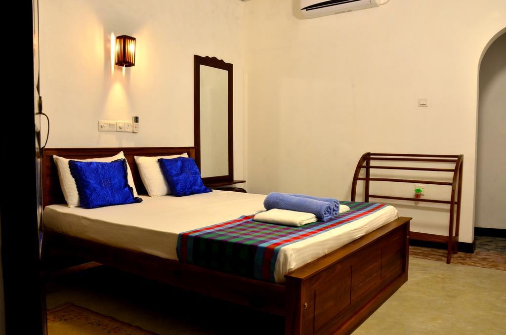 Aknara Rest Hotel Weligama Bagian luar foto